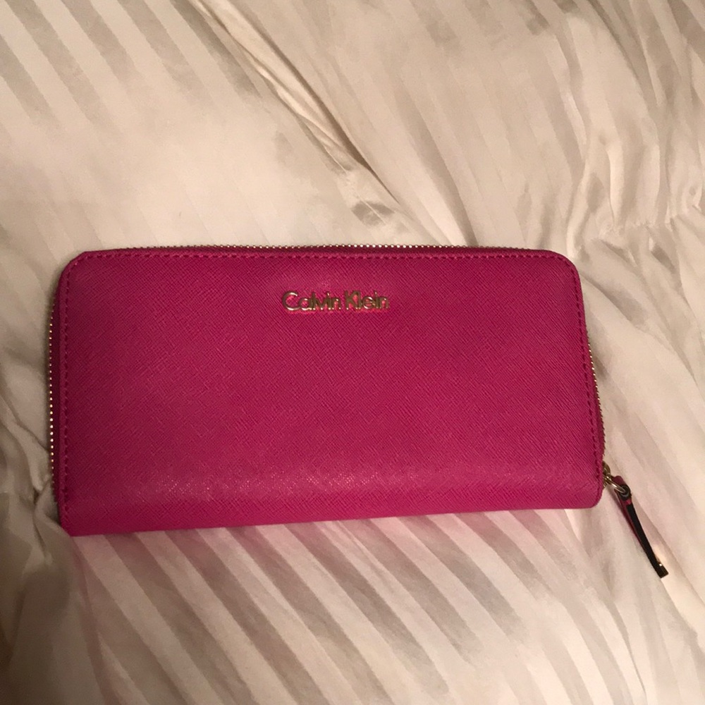 Calvin Klein hot pink wallet - new, no tags.